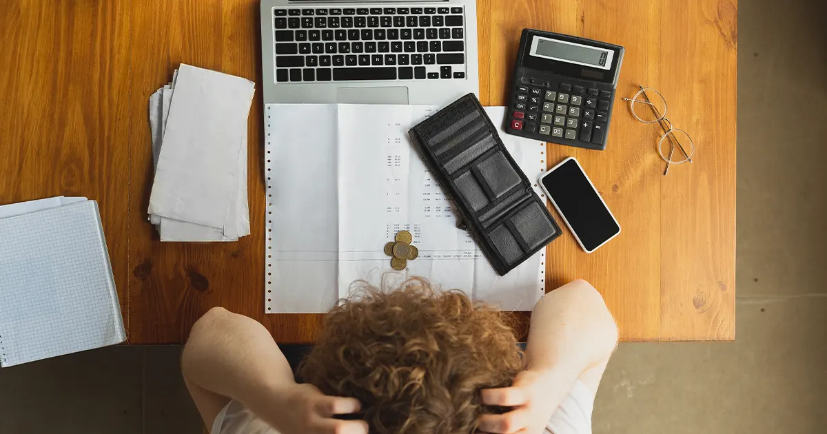 Read more about the article What is the Penalty for Late Tax Filing? Avoiding Extra Costs